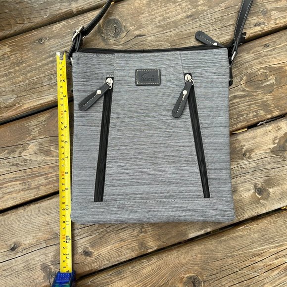 Roots 73 - Picture 11 of 11